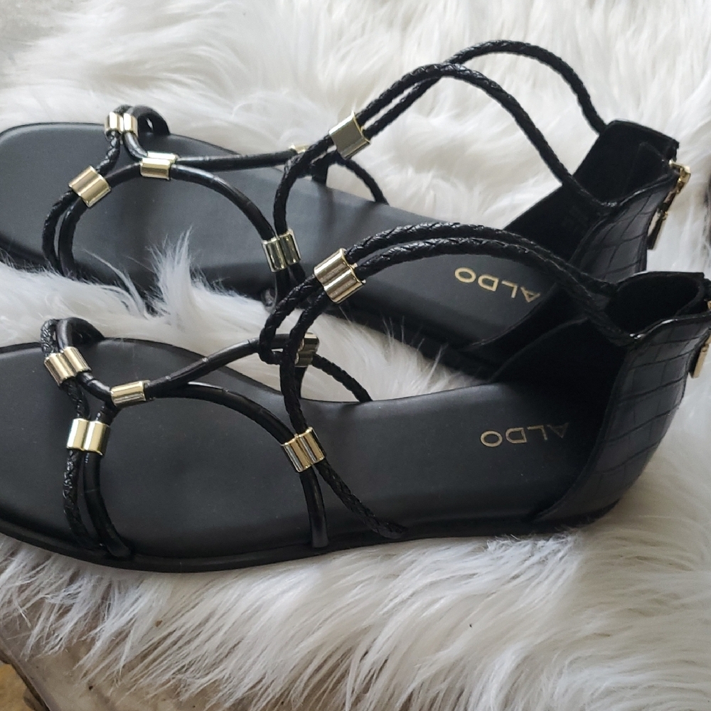 Aldo Black Sandals with Gold Accents Size 8.5 - Picture 14 of 14